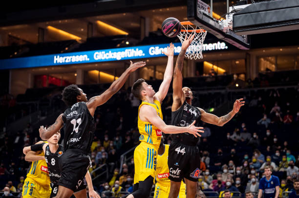 但却隐藏着 但却隐藏着