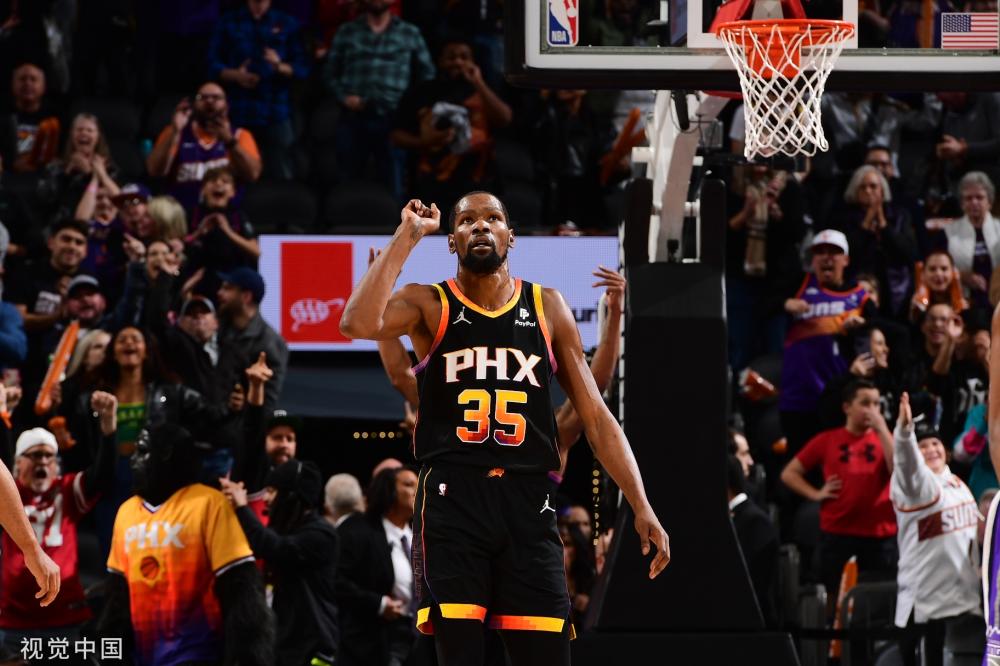 被誉为足球 被誉为足球