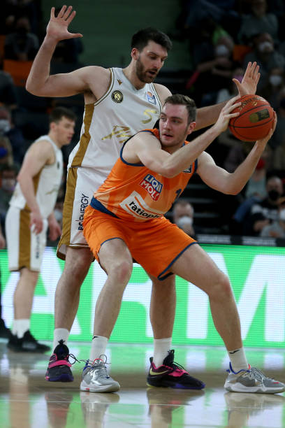 现引起了观 现引起了观