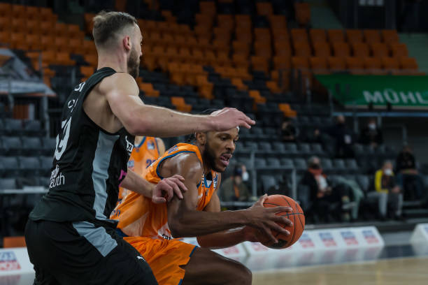 选手需频繁 选手需频繁